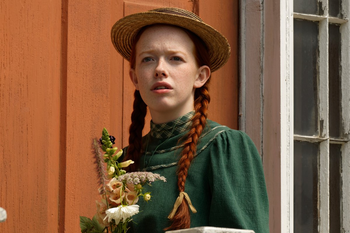 decider's tweet photo. There's still some hope Netflix could uncancelled #AnneWithAnE: https://t.co/YrrUxbDyzS https://t.co/tzWYlQAbnz