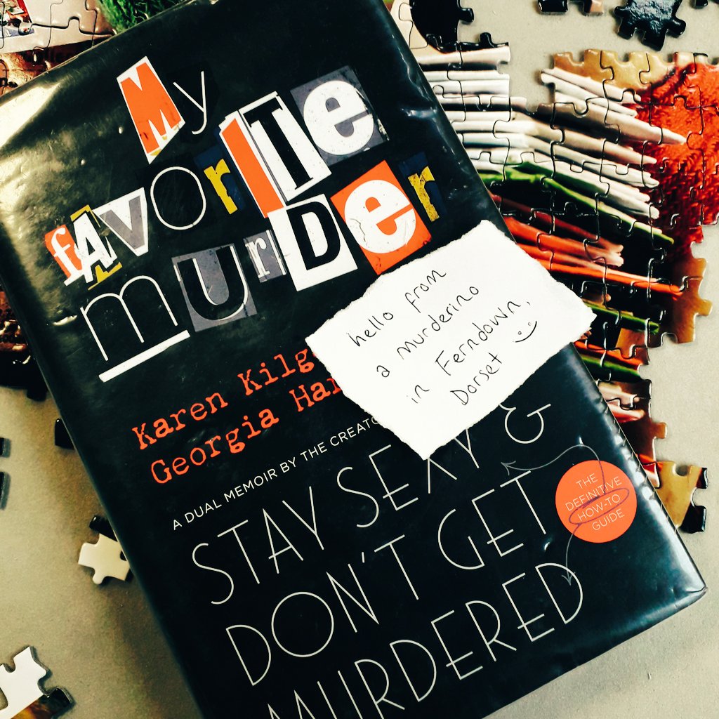 SarahTextiles's tweet image. I left a note in my library book for the next reader. Will it fall out before it reaches them? Will it really confuse the librarian when it does? Will I get murdered as a result? Who knows!!!
@MyFavMurder #murderino #cripplinganxiety
