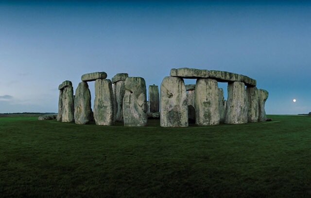 But why is the Go-Low circle here?Stonehenge from afar is made up of lintels & uprights. Which gives 3 base nos2156060x15x2=1800Inner circle Stonehenge is broken15x1800=27,000=Go-LowConnects SH and GL