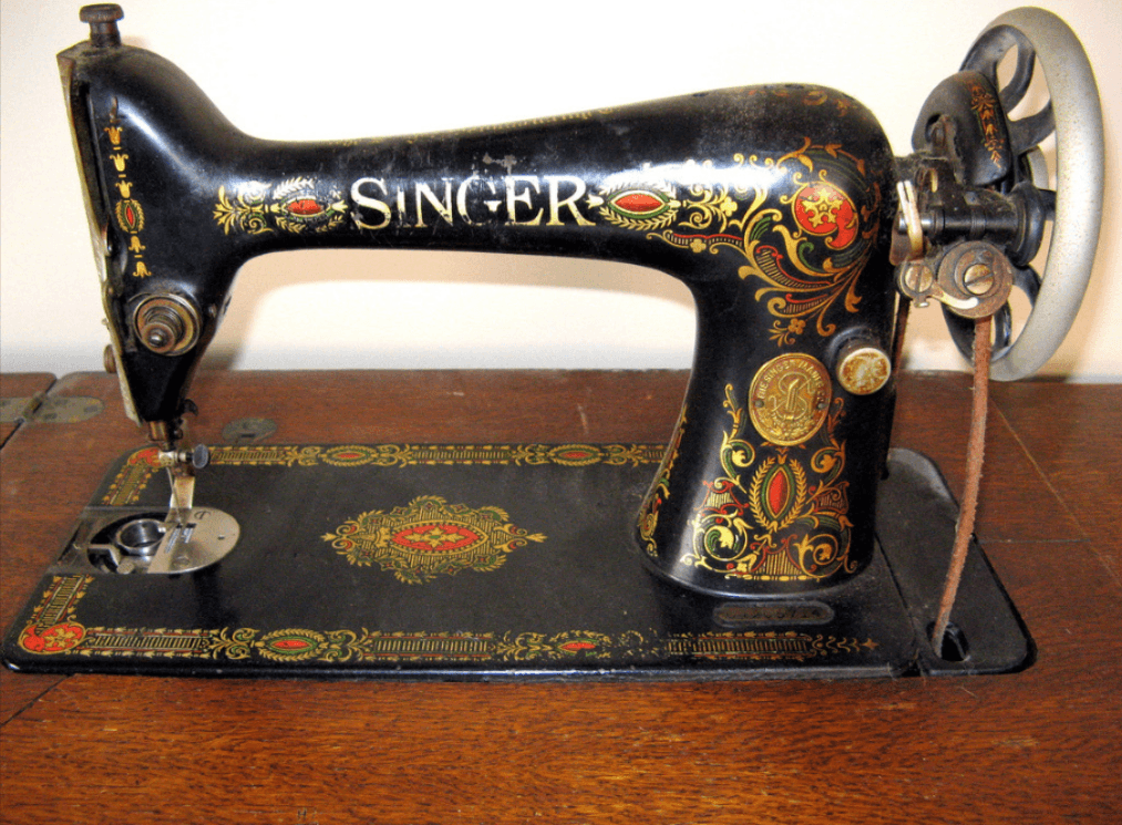 LTextiles's tweet photo. New Year, New Project! But what if your sewing machine is creaking or you've just not used it for a while. Never fear, our engineer can give it a look over and get it up to scratch. #sewingmachinerepair #sewingmachineservice https://t.co/vAB1H4rhZm https://t.co/d5aBhVn1D3