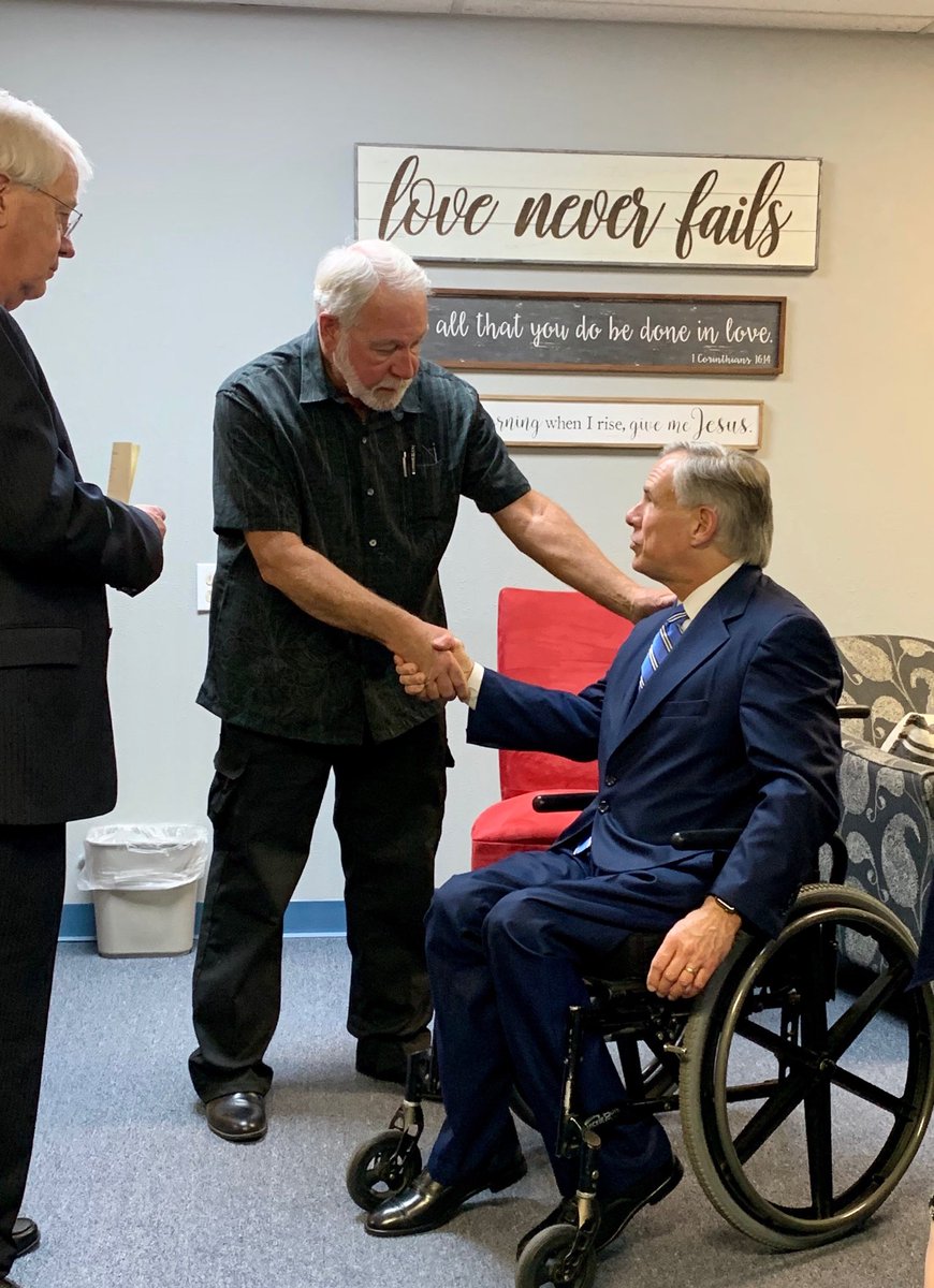 Greg Abbott tweet media