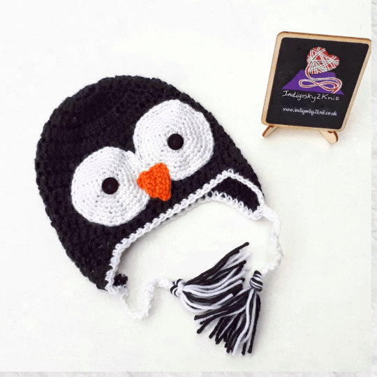 Indigosky2Knit's tweet photo. Penguin baby hat novelty winter photo prop https://t.co/PPTvKdaI4h https://t.co/NItFWiTXoQ