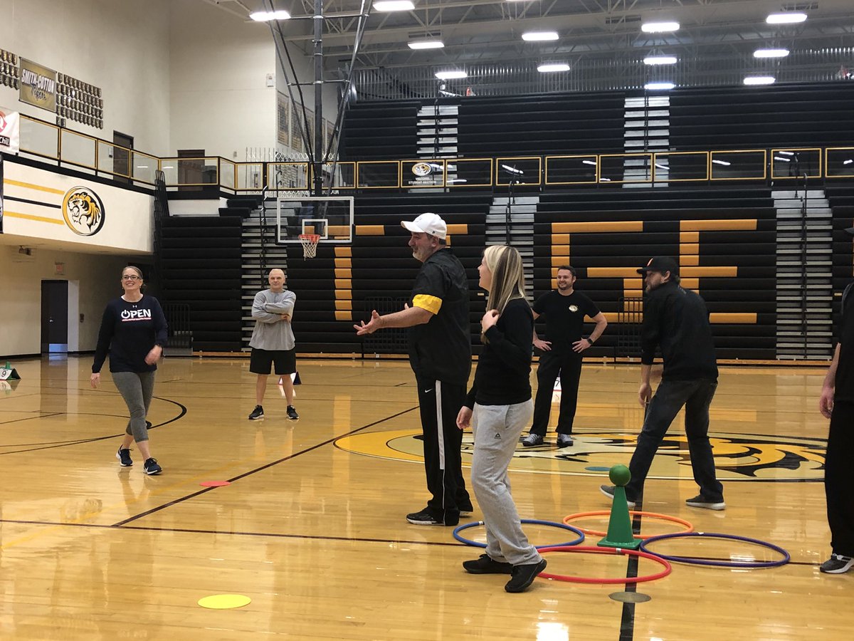 AMPEClass's tweet image. Sedalia200 PE teachers getting it done during PD day with Stephanie Dickson!!!