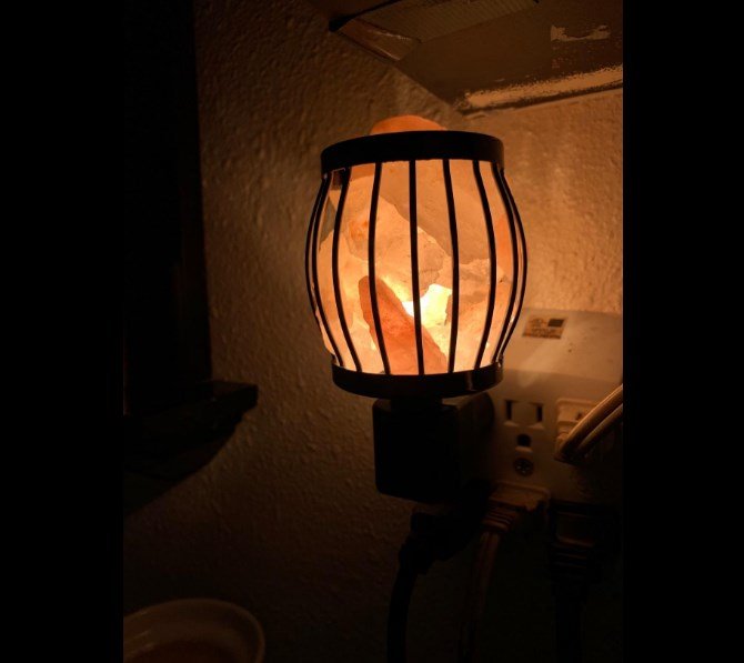 Salt84official's tweet photo. Read Out the #review from our happy Customer
I love salt lamps and had a huge one in my bathroom for a while that was way too bulky. So happy I found this small one. Gives off plenty of light, needing the bathroom in the middle of the night.
#Salt84 #saltchunks #nightlight #WBM https://t.co/5SqUivwluJ