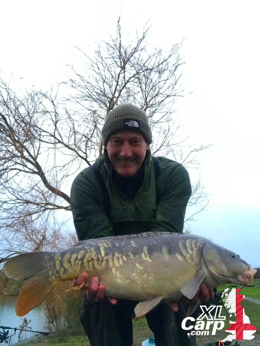 FryerningXLCarp's tweet photo. Ron Scott popped down for a couple of hours on the Car Park Lake and was rewarded with these three cracking carp winter carp today.
Well done mate! https://t.co/AERuy3XGZe