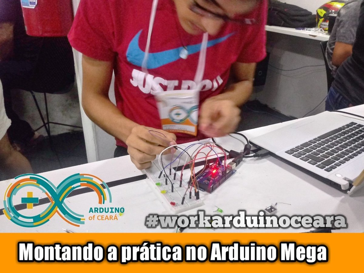 ArduinoCeara's tweet image. Leon Gomes montando sua prática usando o Arduino Mega no I WORKSHOP ARDUINO CEARÁ.
Momento do curso:
Montagem e compilação do programa no @arduino
Tá acabando a sexta-feira, mas ainda tem mais algumas fotos da cobertura do evento!
#workarduinoceara
#arduinoprojects #Arduinocc