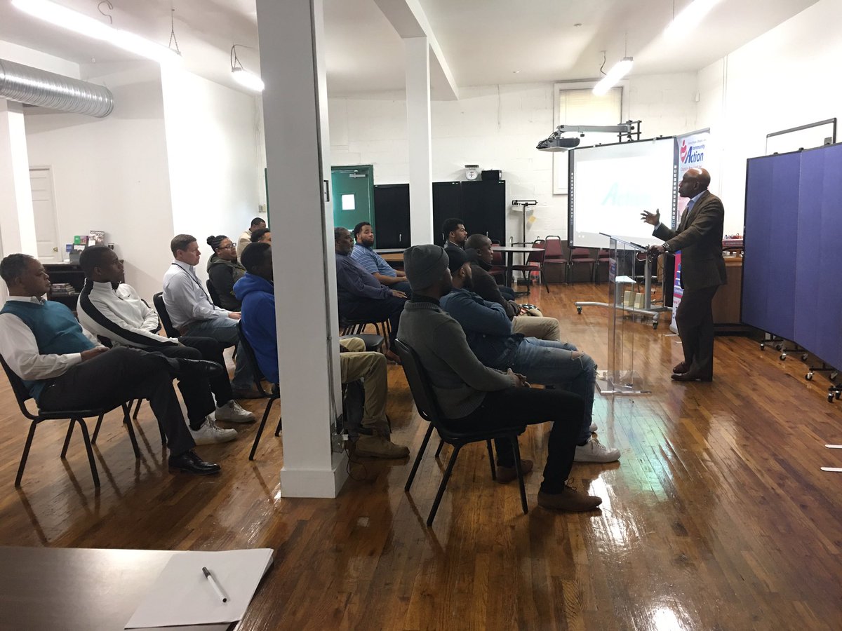 CLTAreaFund's tweet photo. Intake and interviews went very well and we are looking forward to a promising Entry Level Fiber Optic Broadband  and Premise Cabling class starting January 20th! #communityaction #communityactionclt #charlotte @CLTgov @CLTMayor @OpportunityCLT @CltFamHousing @CharlotteWorks https://t.co/fklQZxWxvP