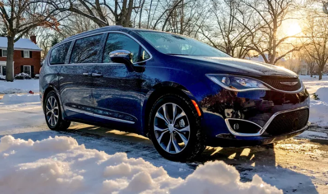 eurekacjd's tweet photo. Make this winter season easier in your Chrysler Pacifica. https://t.co/easGvs2nKI