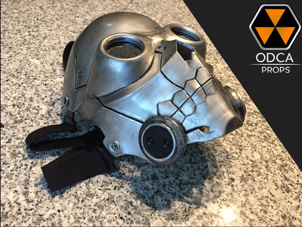 OdcaProps's tweet photo. Death gun’s mask from #SwordArtOnline
Completely 3D printed in PLA
First 3D printed full mask i build!
#3dprinting #3dprint #pla #cosplay #mask #prop #3dprintprop #deathgun #swordartonlinecosplay #propmaker #commission #odcaprops https://t.co/OBqoHBwWZO