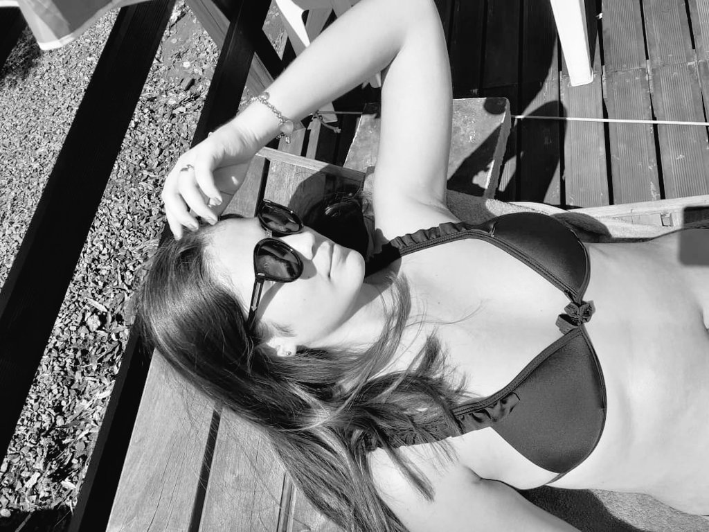 #VeranoenLodgeUDPM Disfrutando del espléndido día 😍🌞 <a href="/mariluleverberg/">Stella M Leverberg</a> <a href="/DoraGallardo3/">Dora Gallardo</a> <a href="/mirianb079/">silva mirian</a> <a href="/LodgesUdpm/">Complejo Lodges UDPM</a>