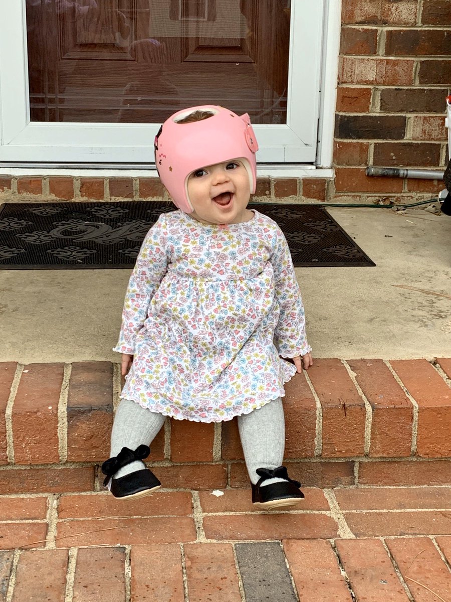 xoxoalexandrab's tweet photo. me: *turns on my camera* 
my baby: https://t.co/IlY2fGHExt