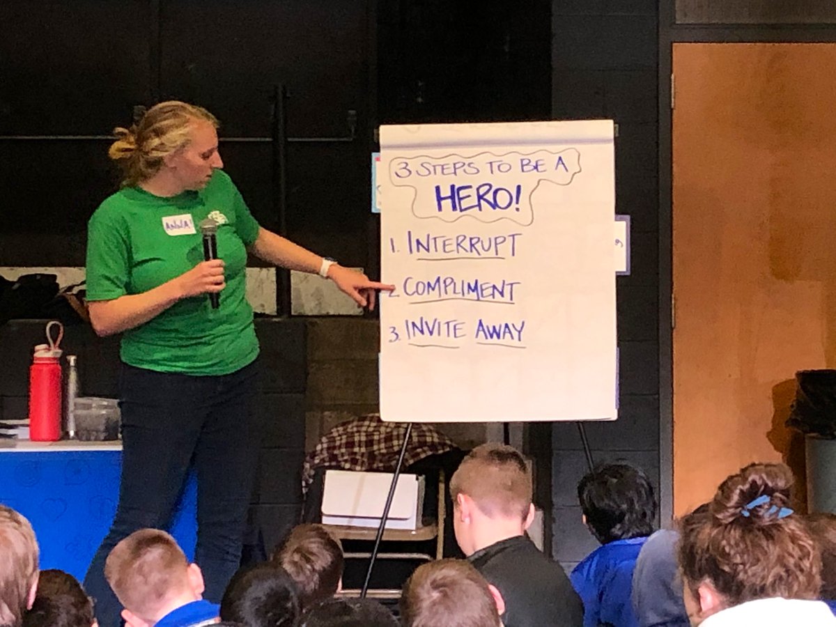 bvschulz4's tweet photo. How to be an every day hero! #KindnessMatters #kindnessboomerang #youthfrontiers https://t.co/gSIcnEZyce