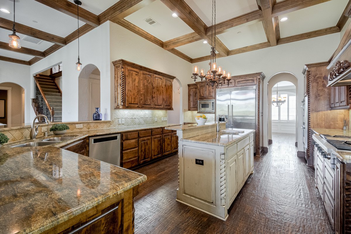 TheOGormanGroup's tweet photo. Open House! π‘ 6062 Bellevue Place, Frisco
2 chances to see this beauty Sat and Sun 2-4PM
A gorgeous Darling built home in sought after Chapel Creek on .25+ acre lot! #theogormangroup #dallasrealestate #dallasrealtor #realestatedallas #dfwrealestate #justlisteddallas #openhouse https://t.co/ogXftkJE4B