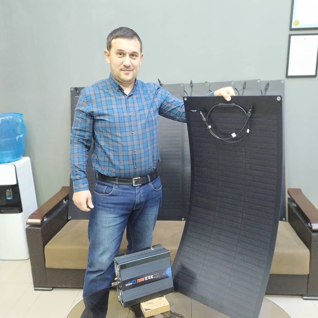 Swtech_Swtech's tweet image. Flexible günəş panellirini təqdim edirik. Adı günəş panelləri ilə fərqi, qeyri standart yerlərdə quraşdırilmasının mümkünlüyüdür. Günəş panelinin nominal gücü 100w-dir. Qiyməti 380azn.