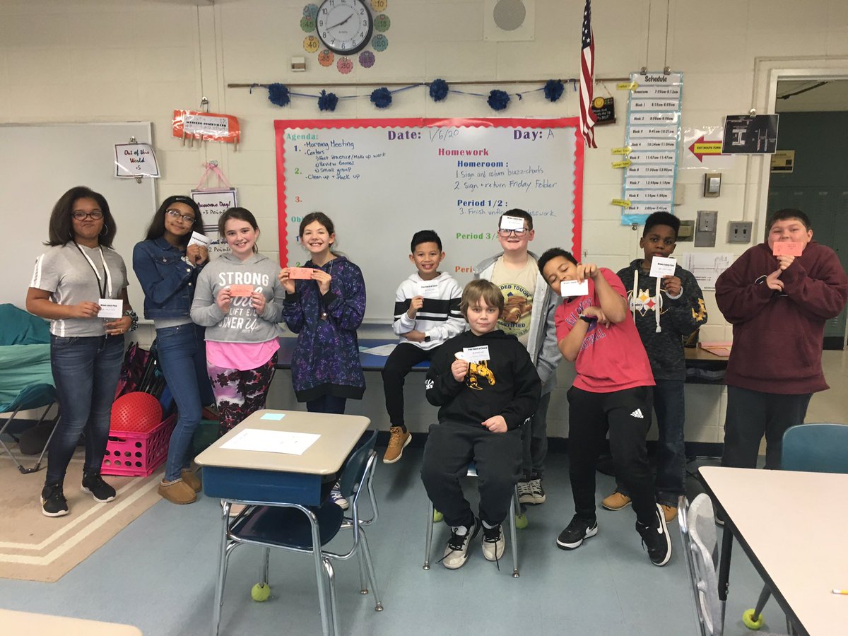 MsSwiftTeaches's tweet photo. 10 lucky students won prizes for knowing the most about our school rules, expectations, and character strengths! Congratulations @Newcombschool students! #PBSIS #charactered #newcombpride #pembertonpride @NewcombPrincip1 @JoeElinski https://t.co/zKsxbODmyU