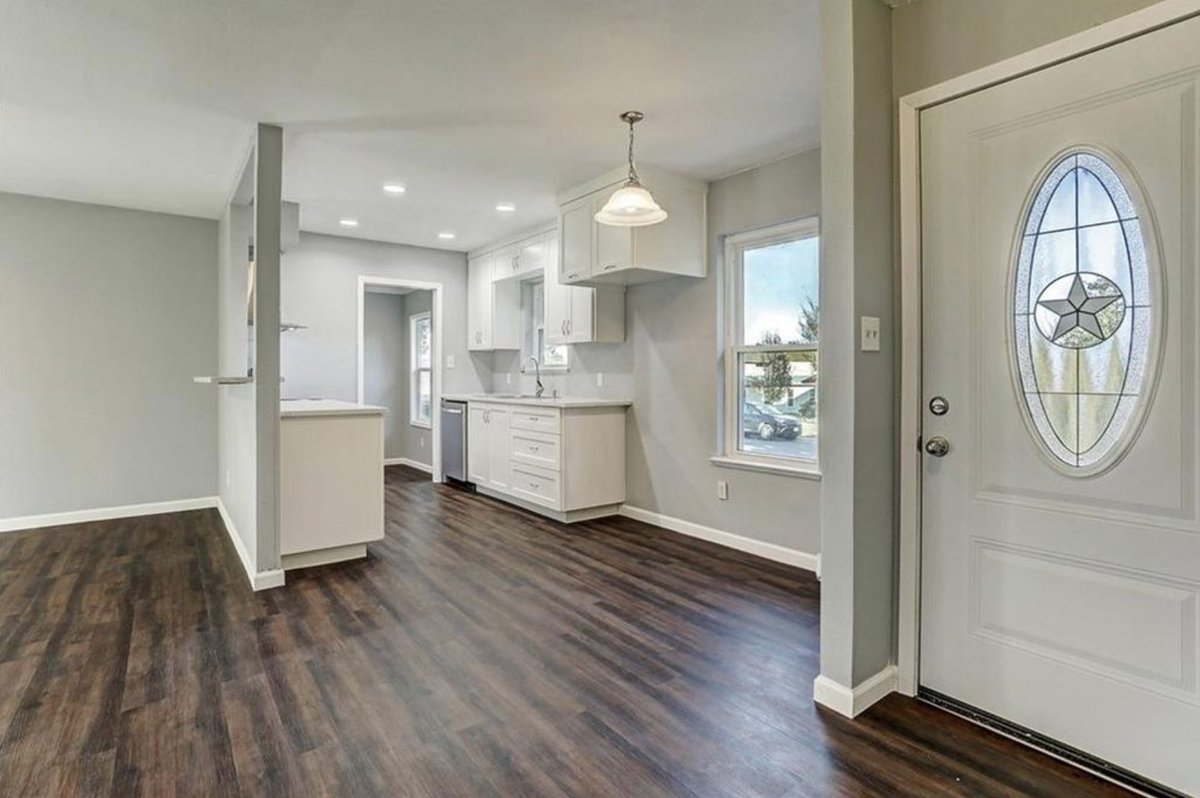 WRBartonHarris's tweet photo. 🚨Open House Alert 🚨

8800 Redfield Lane, Austin, TX.

Open House is TOMORROW, Saturday, January 4th, from 1pm-4pm. See you there!

More Info:

https://t.co/tqoDQqaQ41 https://t.co/Vm9FU3uROZ