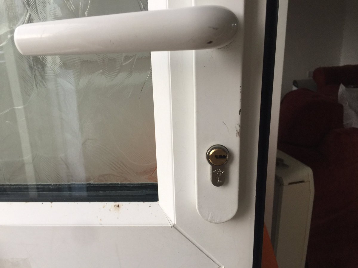 KeySurgery's tweet image. Clients locks upgraded today to Mul-T-Lock Integrator 3* Break Secure.