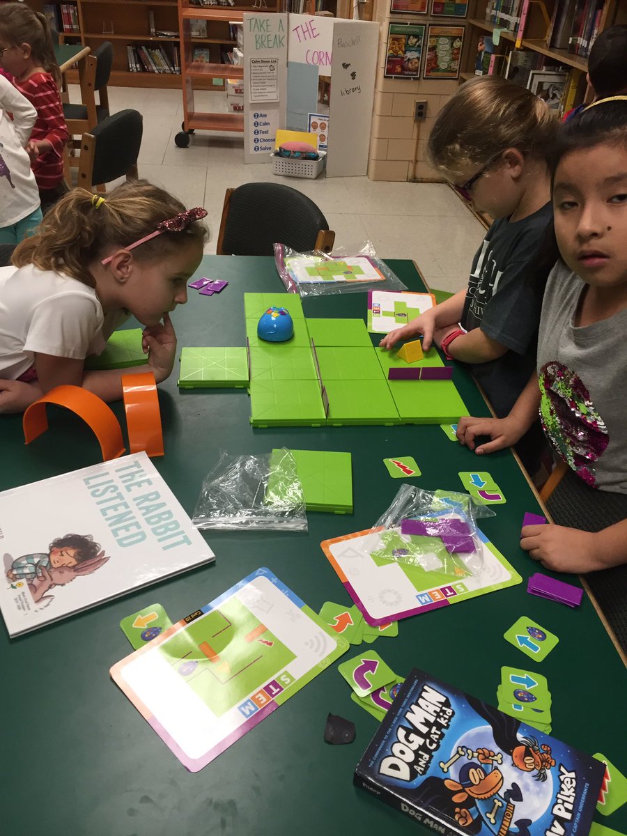 TimoniumES_lib's tweet image. Ever since #hourofcode2019, students have loved used Colby when they finish their work! @codeorg @LearningHandsOn @BCPSLMP #bcpslms #coding @FutureReady
