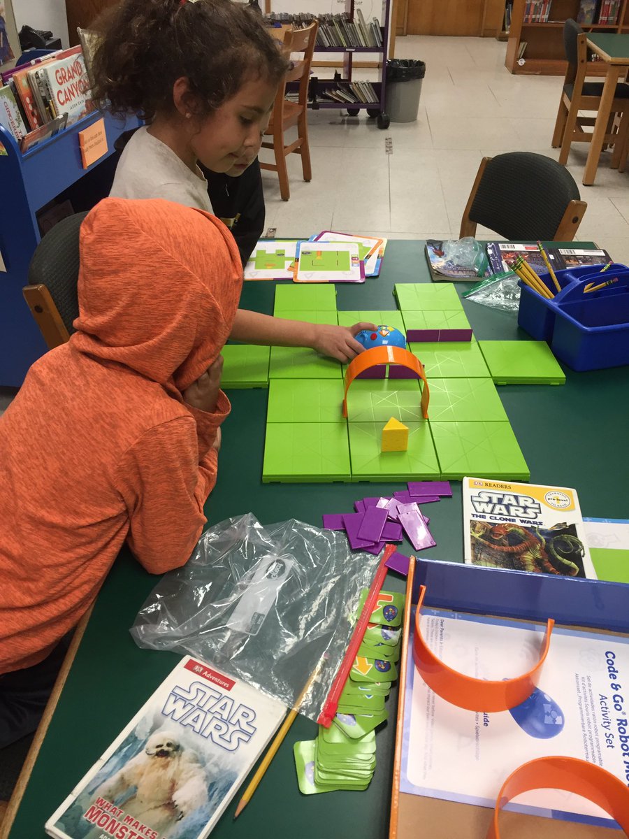 TimoniumES_lib's tweet image. Ever since #hourofcode2019, students have loved used Colby when they finish their work! @codeorg @LearningHandsOn @BCPSLMP #bcpslms #coding @FutureReady