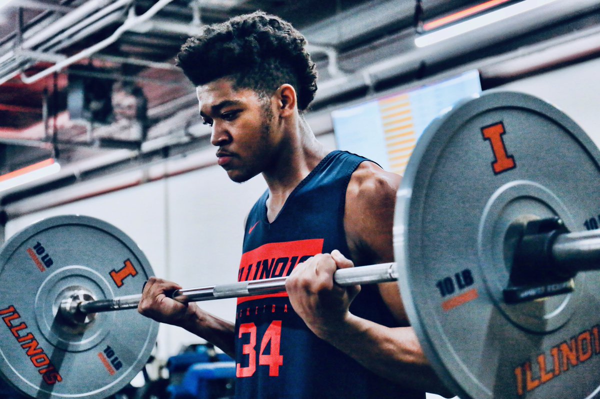 IlliniMBB's tweet photo. Back to work 💪

#Illini x #EveryDayGuys 🔶🔷 https://t.co/lDO4Vxrh4r