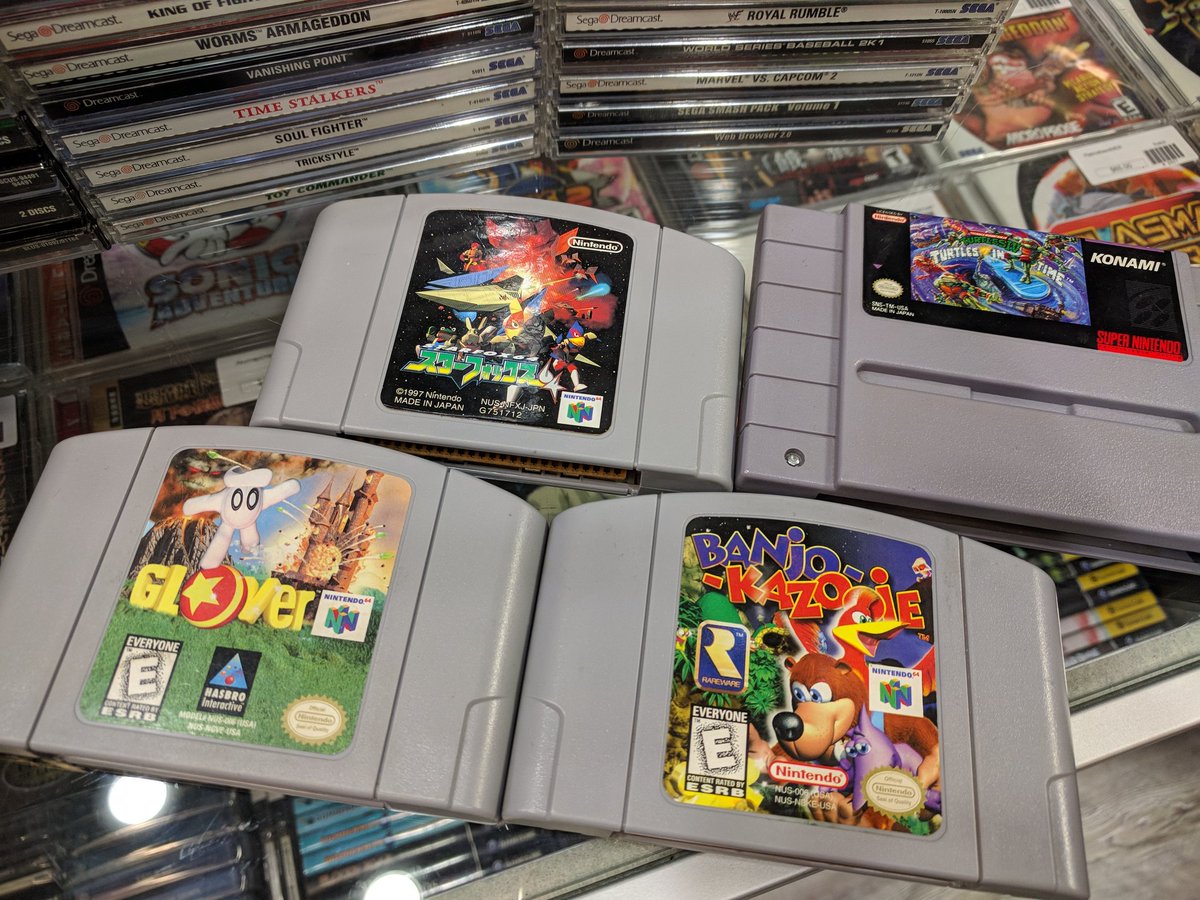 VGTPFlorida's tweet photo. New today! 1/3/20
#dreamcast #jojosbizarreabdventure #skiesofarcadia #playstation #finalfantasy #nintendo #mariokart #zelda #skywardsword #pokemon #turbografx #tmnt #banjokazooie #glover #anime #outlawstar #evangelion #videogametradingpost #pensacola #florida #vgtpflorida https://t.co/9ZijOjGfkI