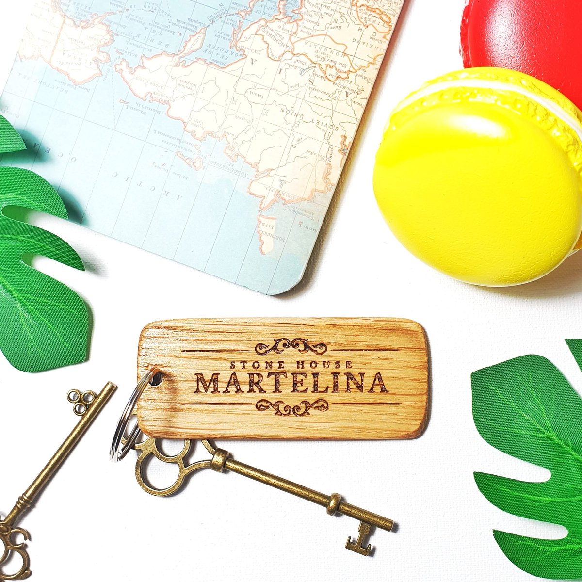 TheKeyringMaker's tweet image. Promote your Business in style with our handcrafted, solid oak wood keyrings! Available in a range of sizes, these engraved keychains can be personalised with any text and logo. View our full collection: makememento.com/collections/ke… #hotel #bedandbreakfast #holidaycottage #holidaylet