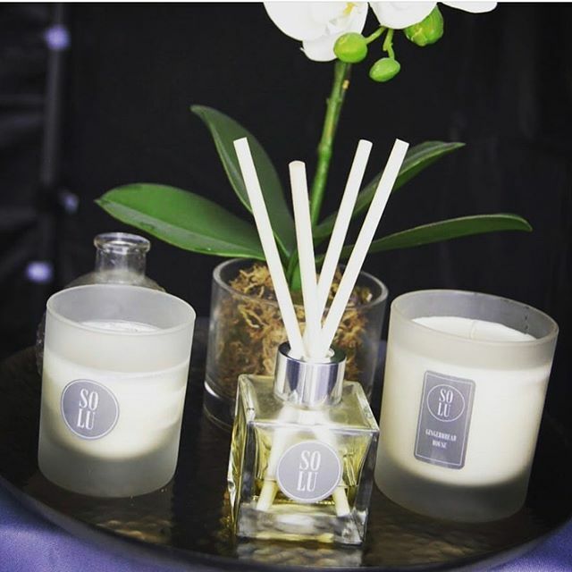 SoluCandles's tweet photo. And then, in the blink of an eye, the festivities were over and the reality of the end of the holidays was very much in sight! HAPPY NEW YEAR to all our followers!!
.
January is traditionally our month to launch a new fragrance. Hit me with your thoughts… https://t.co/FAcvzeGHzE https://t.co/m2ysuM1jDG