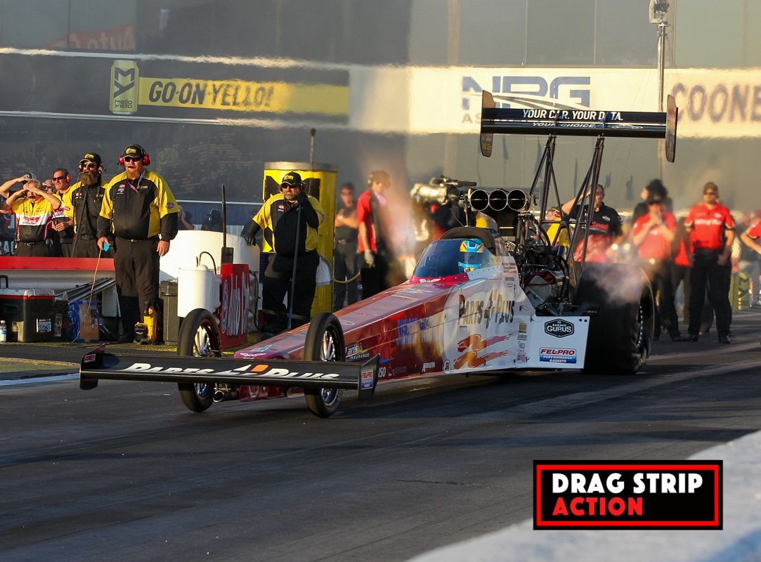 DragAction's tweet photo. TFF: @ClayMillican behind the wheel of his @PartsPlusHQ TF dragster at the 55th annual Auto Club NHRA Finals.
#topfueldragster #topfuelfriday #nitro #nitromethane #nhrafinals #nhradragracing https://t.co/blq1sOss95