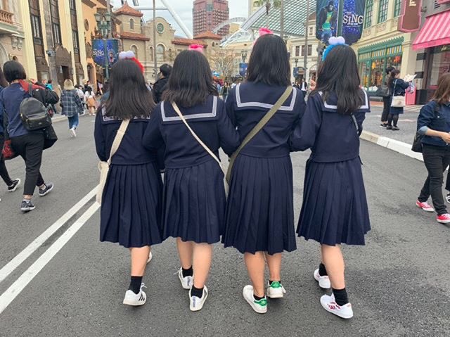女子向け ここでしか出せない本当の私 秘密のお部屋 V Twitter Jk4人組ユニバでセーラー服も悪くはないよね O W B 制服 ユニバ セーラー服 T Co Eppiwql2i4