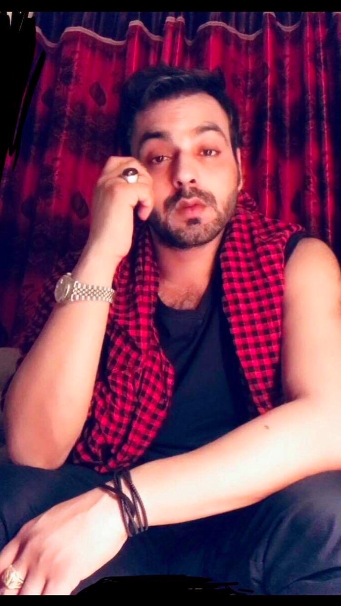 waqarashraf12's tweet photo. #mian #waqar #Ashraf #Trending #pakmodels https://t.co/CXNP4l4lJq