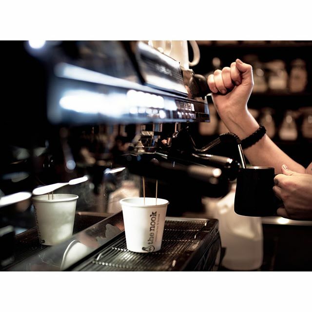 efraser_photos's tweet photo. The Nook....
.
.
.
#cafe #halifax #halifaxlocal #barista #hfxposed #community #drinklocal #halifaxphotographer #coffee #espresso #cappuccino #latte #vegan #veganoptions #halifaxnoise #haligonia #hfx #discoverhalifax #downtownhalifax #moodygrams #project_… https://t.co/pBCPPWDpKz https://t.co/K2HAqk5qbY