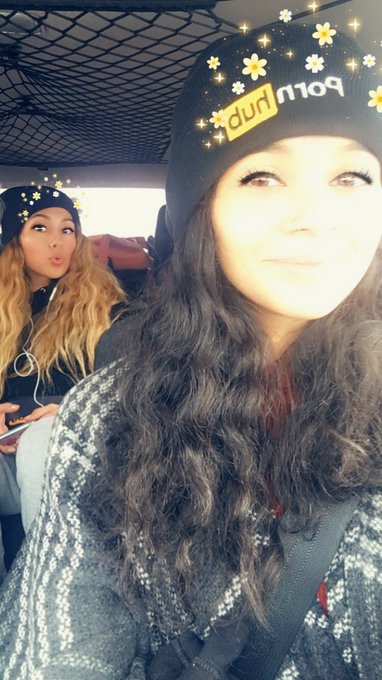 We&rsquo;re so cute 💁🏻&zwj;♀️💁🏻&zwj;♀️💁🏻&zwj;♀️ @Banksie231 https://t.co/P7vrRUnaze<a class="tags" target="_blank" title="On Twitter" href="/?out=eyJ0eXAiOiJKV1QiLCJhbGciOiJIUzUxMiJ9.eyJpYXQiOjE3MjE1MDM0NzYsImlzcyI6InR3cG9ybnN0YXJzLmNvbSIsIm5iZiI6MTcyMTUwMzQ3NiwiZXhwIjoxNzUzMDM5NDc2LCJyZWRpcmVjdF91cmwiOiJodHRwczovL3R3aXR0ZXIuY29tL0JhbmtzaWUyMzEifQ.BTmtxB6Ws_6KaD2LyGXhhkiF6ObxDBpyWVnRW4bn7vKtc6P5ZKXpQkfPWExxFbgrSpFpXH0HRqf3ef6p8pfUmQ">@Banksie231</a>