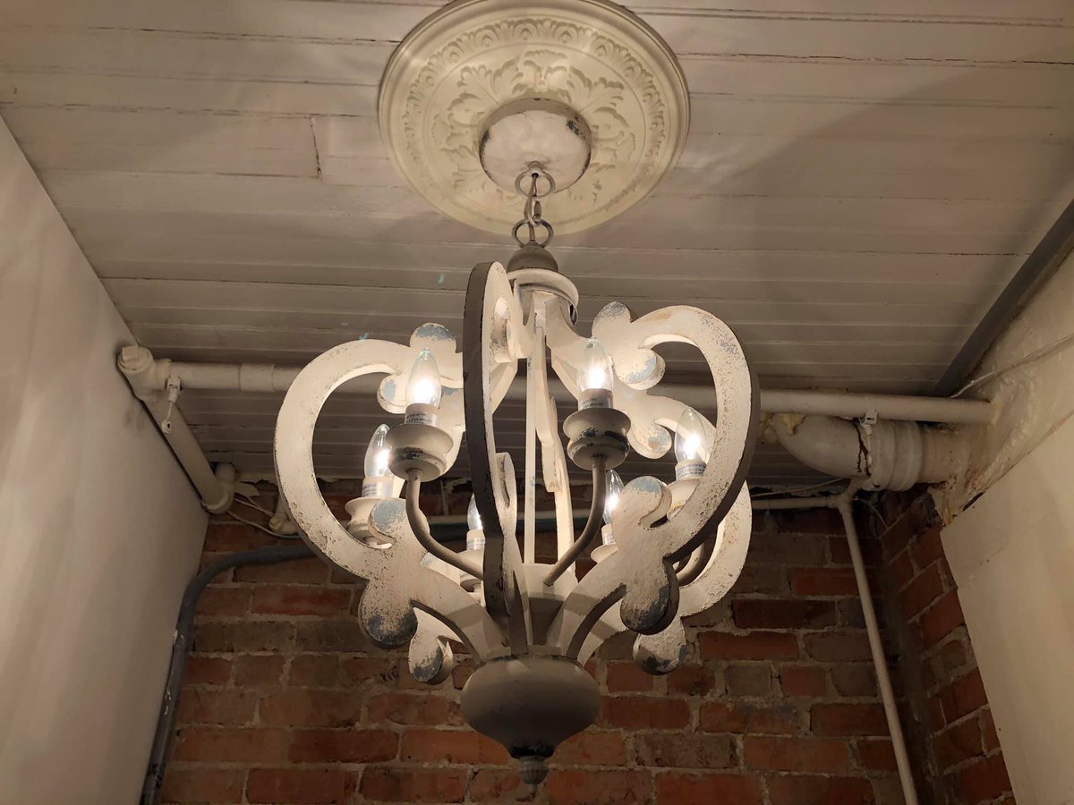 BarefootBrew's tweet photo. Thankfully we hired a professional in Blake Rich of Wire Nut Electric Inc to install our outlets needed for charging devices, our new ballasts &amp; bulbs, along with the bathroom chandelier that I love. Thanks Wire Nut for preventing Bo from electrocuting himself. #ComingSoon https://t.co/w0X8N4qTgQ