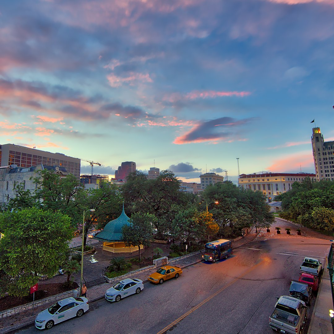 In a city this beautiful, you always find yourself taking the scenic route.