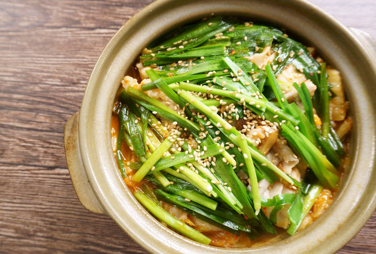 シンプルにうまい 無水キムチ鍋 酒の旨みと野菜の水分だけで仕上げる 話題の画像プラス シンプルにうまい 無水キムチ鍋 酒の旨みと野菜の水分だけで仕上げる 話題の画像プラス