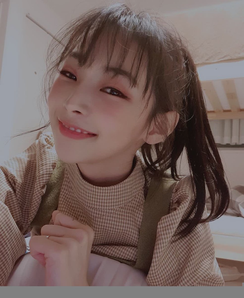 PF_Official_X's tweet photo. [#예찬]

잘다녀오쎄요두볼에키스키쓰~
⠀⠀⠀⠀⠀⠀⠀⠀⠀⠀⠀⠀⠀⠀⠀⠀⠀
#핑크판타지
#PINKFANTASY
#ピンクファンタジー
#마이돌엔터테인먼트
#핑판
#소꿉장난 #playinghouse
#Yechan https://t.co/GsGBk62DYp