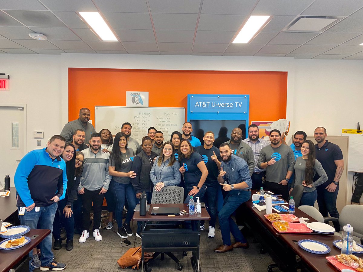 BiscayneStore's tweet image. Area Kickoff Meeting 2020 Stragtegy Session! #Snapinto2020 #MiamiSpice #WorldDomination Harry S. Truman "Its amazing what you can accomplish if you do not care who gets the credit" @Sumitra_Coote @efrenfavela @jrluna11 @preciouszmoment @JasonJj5839 @saidycamacho1 @_EfrainEspinoza