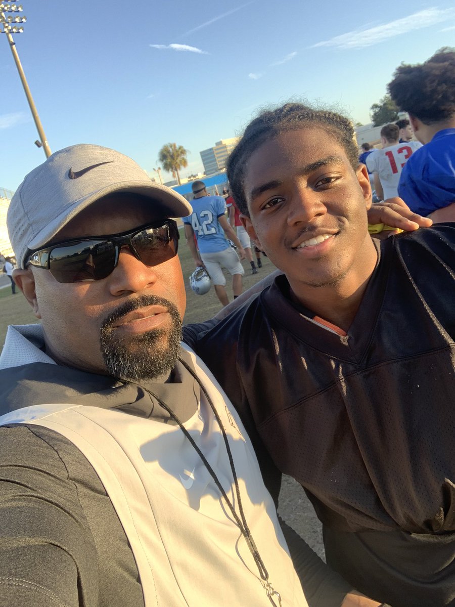 Not everyone is going to appreciate your efforts, but the few that take advantage make it all worth it. Can’t  wait for <a href="/kydeuce_deuce/">Kameron Yancey</a> to rep tomorrow in Bucs stadium! Let’s get this ring #northside #bluegrey #runit