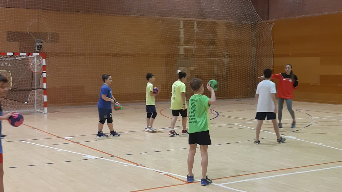 BMEsparreguera's tweet image. #4rt dia de #Campus de #Nadal 
Demà, descans merescut, que l'endemà espera la 'traca final' 🤟