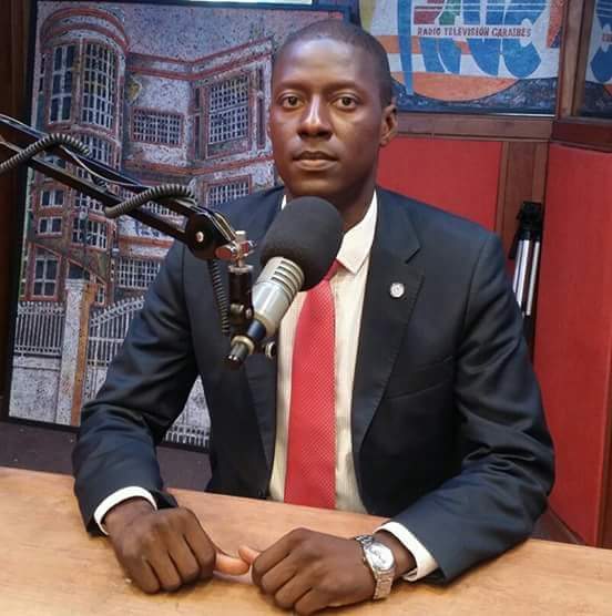 fernandoestime's tweet photo. Demen map nan emisyon Ranmase sou Radio Caraïbes pou mwen pale de eskonbrit ki ka pete nan Mwayenoryan apre Donald Trump bay lòd pou touye yon gwo jeneral peyi iran ki tap soti nan èpòt bagdad an Irak. #SansFrontières #GeoFoot #FernandoEstimé @sansfrontiere_s #Irak #Iran https://t.co/jLLG0sA5cx