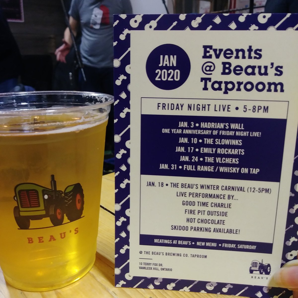 Checking out the Friday live sessions @beausallnatural  #apt613