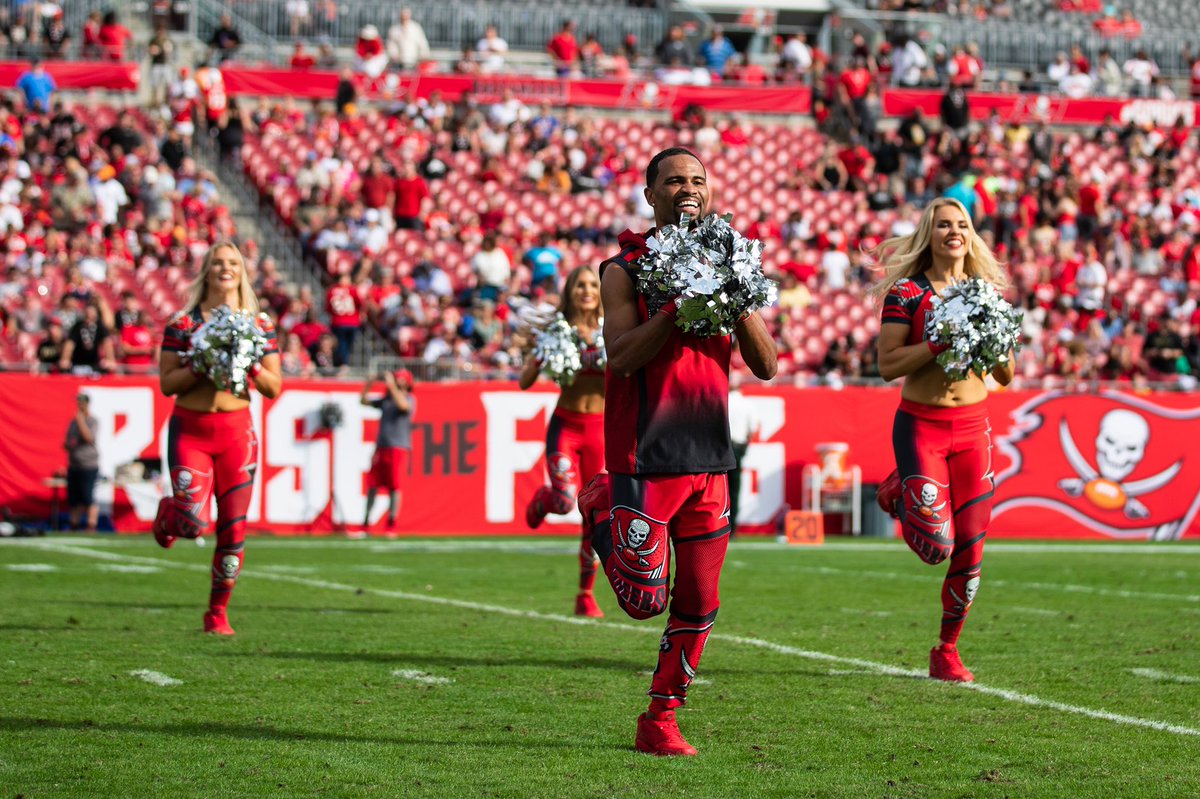 BucsCheer's tweet photo. Missing the #gameday vibes already! #GoBucs https://t.co/yawNErLjtH