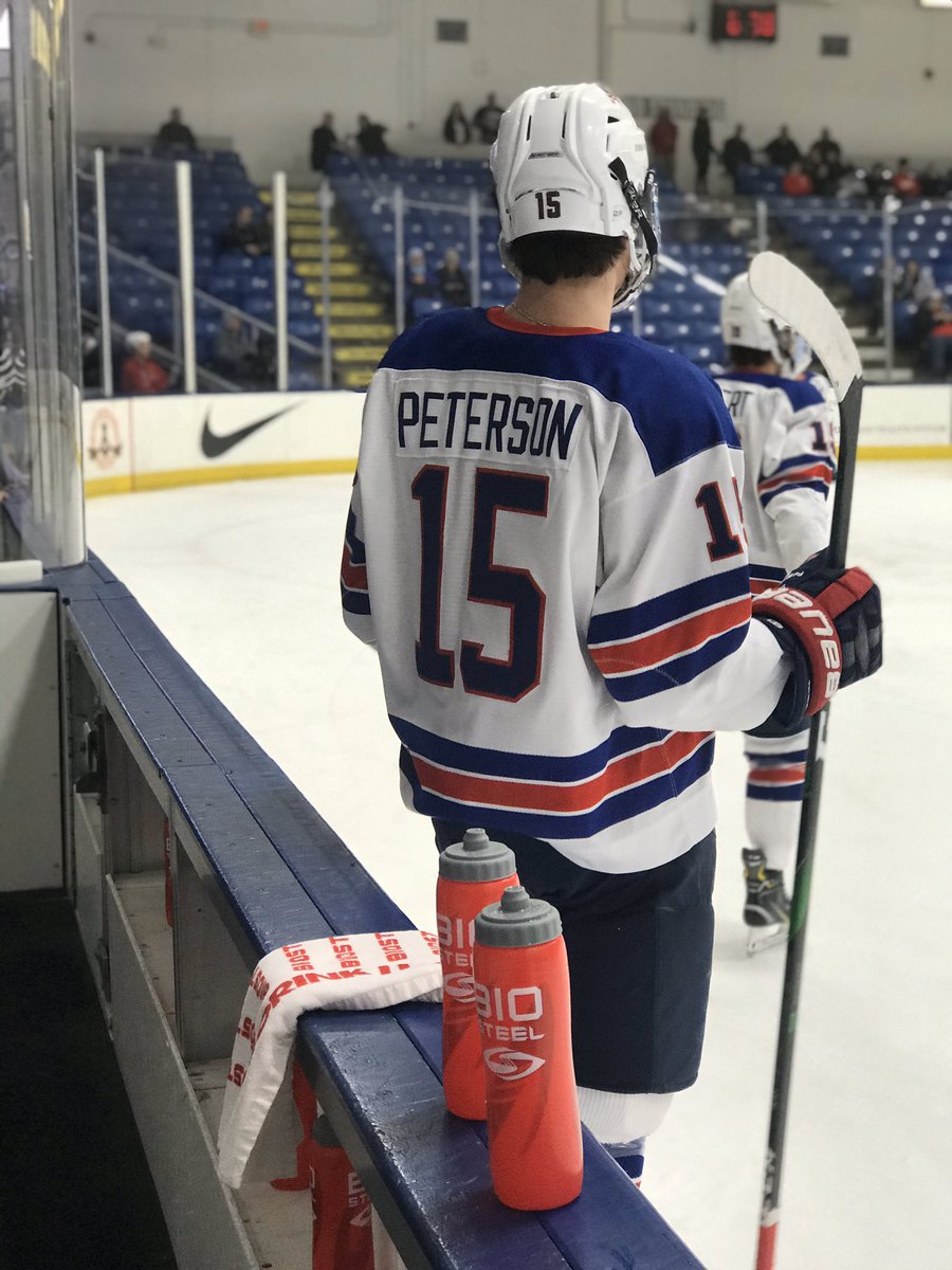 Ready to go against their future team 🔒

#USAvsBU