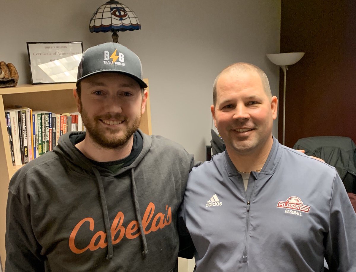 AuggieBaseball's tweet image. We never get sick of our alumni stopping in. Great to see 2018 grad @CodyPirkl today. #AuggiePride #AuggieBaseball #throwstrikes