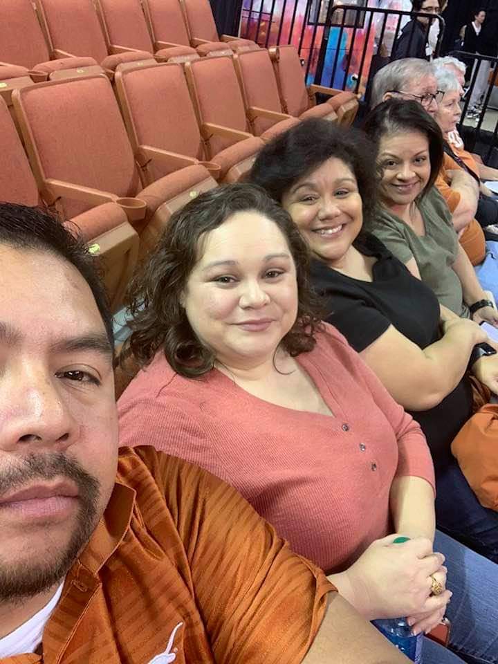 admartinez91's tweet photo. Hook 'Em
#ThisIsTexas https://t.co/8uK3qyAT7l
