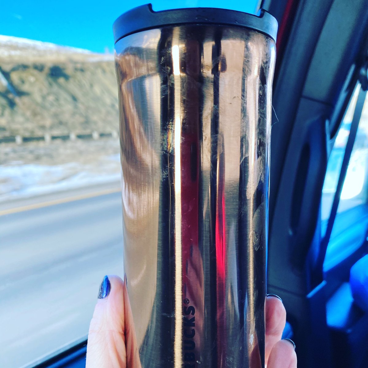 My new year’s resolution is to reduce my CO2 footprint. I will travel less, take the train, but less stuff, read more, stream less and I will not buy plastic bottles, cups and straws. My Starbucks mug, my Hydro-flask and my recycled aluminum straw are my new best buddies  #reuse