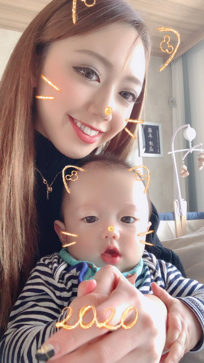 m_dxj's tweet photo. 新年早々 一年ぶりの生理で身体辛い( ;ᯅ; ) https://t.co/tGXl92HR7Z