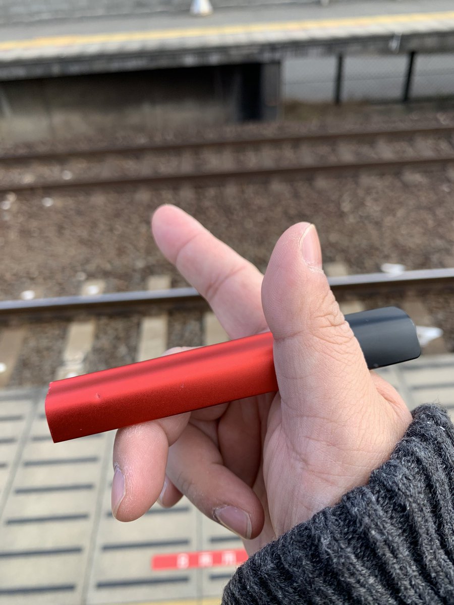 sagittarius5587's tweet image. 出勤前の朝からvladdin落として凹んだ…凹んだ…
#仕事初め #仕事行きたくない 
#vladdin