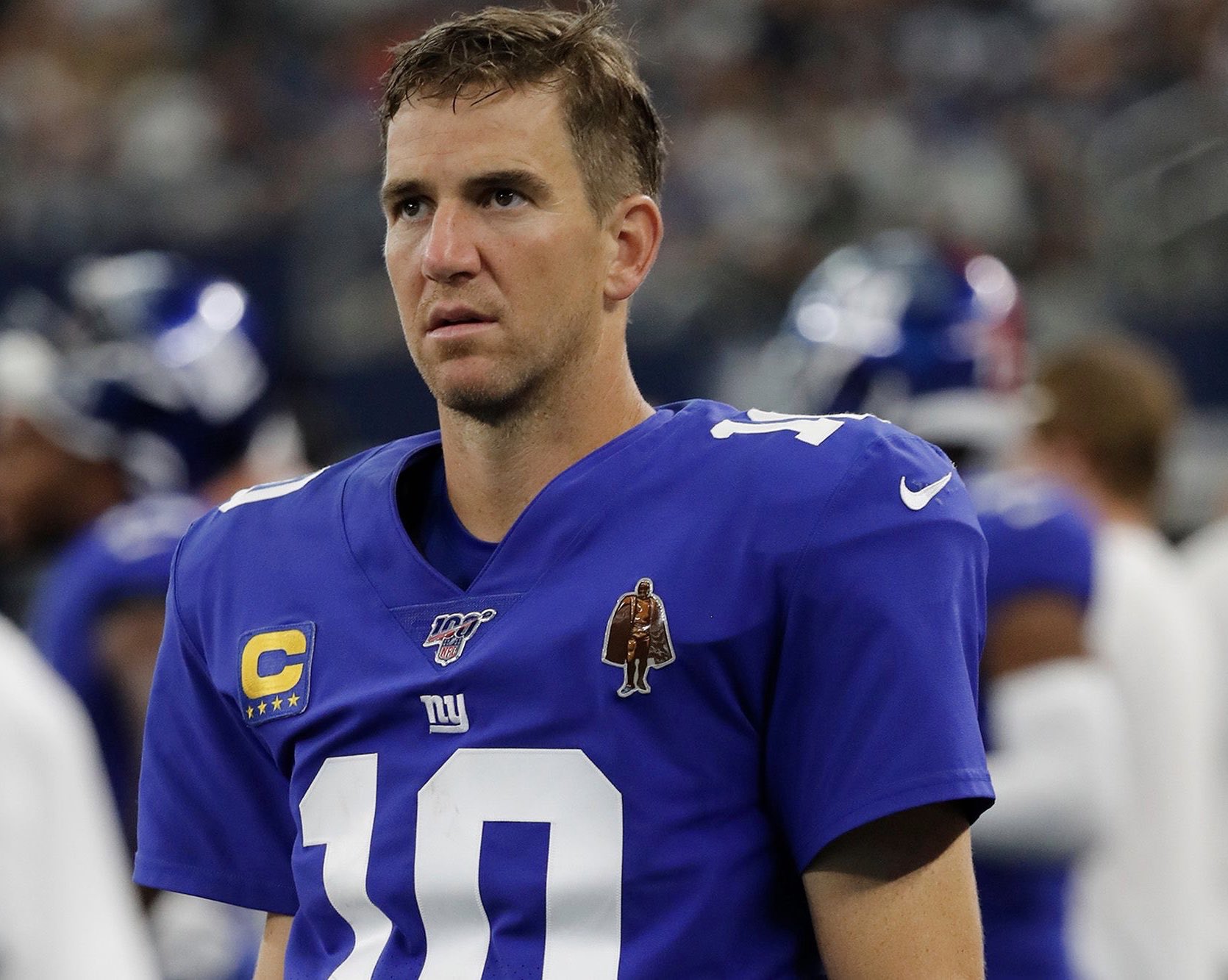 Today is Eli Manning s 39th birthday 
One like = one happy birthday to Eli 