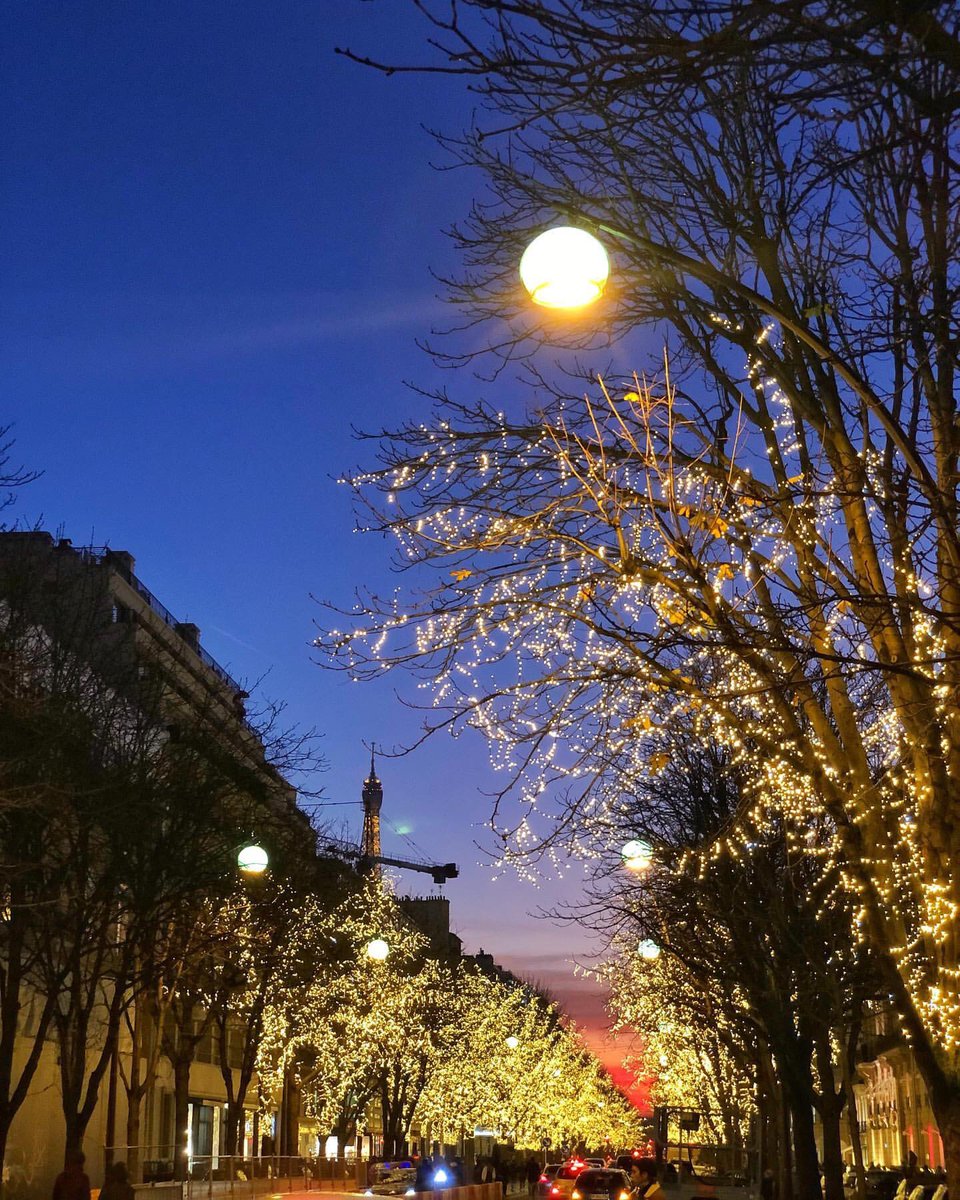 TeddyuZQ's tweet photo. #AvenueMontaigne #1January2020 #throwback https://t.co/iED9xGfpn4